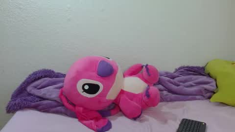 luna_rios69 online show from April 30, 4:28 am