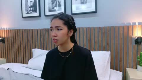 LUNA  online show from November 26, 2:36 pm