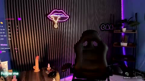 Luna Rosse  online show from April 24, 1:13 pm