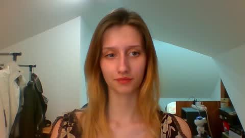 Snapshot of luna_xsensual chatting on January 24, 6:25 pm L U N A online show from January 24, 6:25 pm