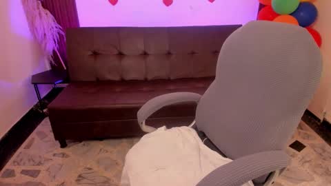 Luna  online show from March 7, 11:27 pm