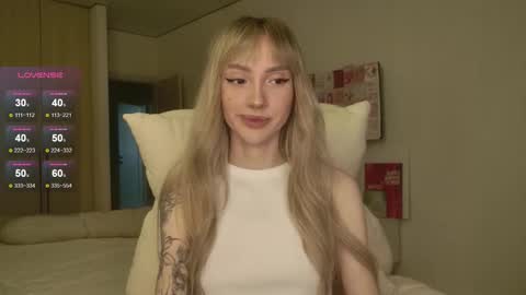 Luna online show from February 27, 10:35 pm