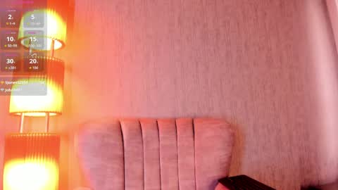 Luna  online show from April 19, 6:10 pm