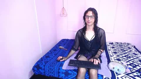 Luna online show from March 30, 2:06 pm