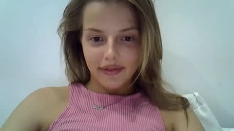 Snapshot of lunav7 chatting on October 11, 8:01 pm Luna online show from October 11, 8:01 pm