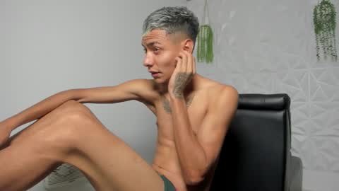 lunay_bigcock420 online show from February 27, 10:13 pm