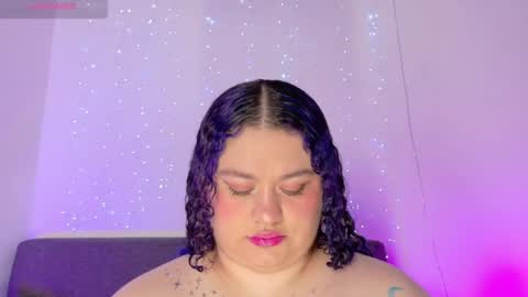 L U N I T A  online show from May 11, 12:23 pm