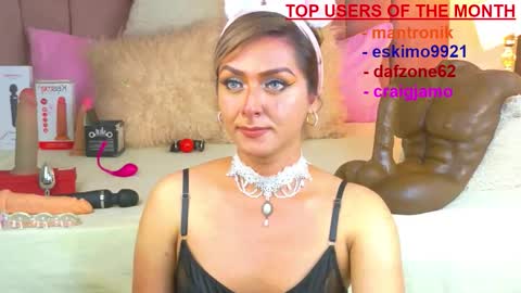 lunitadiva online show from April 11, 5:28 pm