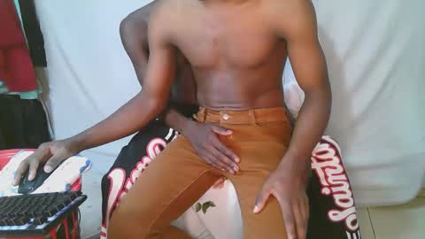 luoislove online show from March 11, 12:19 pm