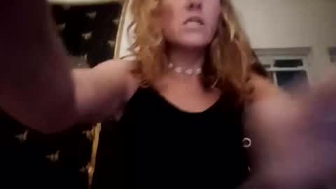 lusciouspider online show from June 4, 1:00 am