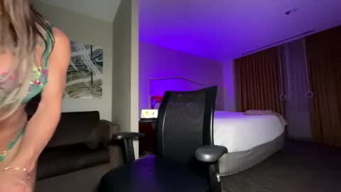 SHOWS ALL MONDAY WEDNESDAYFRIDAYSATURDAY  IN THE MORNING online show from April 16, 4:01 am