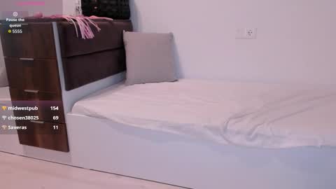 LustyDoll online show from December 19, 9:54 pm