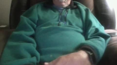 luv269er online show from December 19, 6:42 am