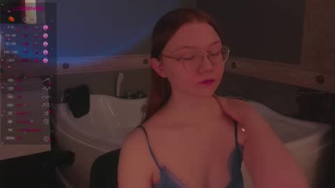 Tessa online show from February 12, 2:15 am