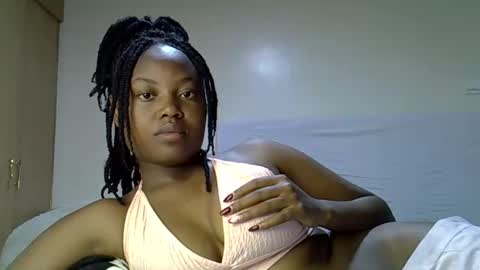 Tracy online show from October 19, 7:51 pm