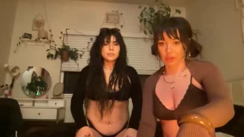 luvursdestiny online show from January 19, 9:08 am