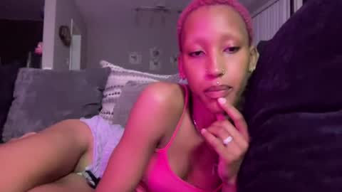 Luxe online show from June 26, 4:18 am