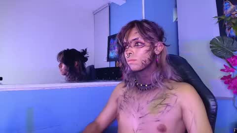 Luxiel 3 online show from November 15, 2:02 am