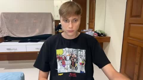 bobby online show from April 19, 7:16 pm