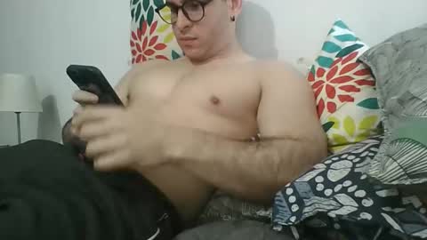 Snapshot of luzardol chatting on October 25, 3:45 pm luzardol online show from October 25, 3:45 pm