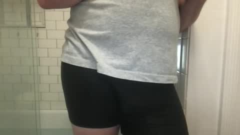 lvguynextdoor440656 online show from March 11, 10:57 pm