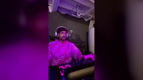 lxrdhxkvgemvsterjuice online show from April 30, 8:57 pm