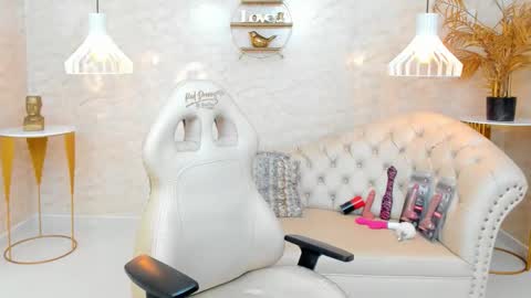 Lya Sweetxx  online show from February 9, 6:17 am