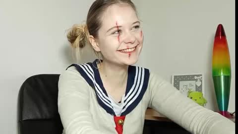 Lydia online show from October 31, 7:36 pm