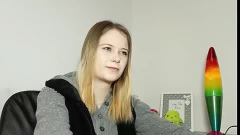 Lydia online show from November 14, 8:00 pm