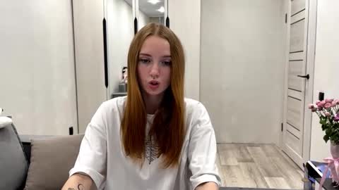 Snapshot of lydiatrowell chatting on October 18, 1:26 pm Carolina online show from October 18, 1:26 pm