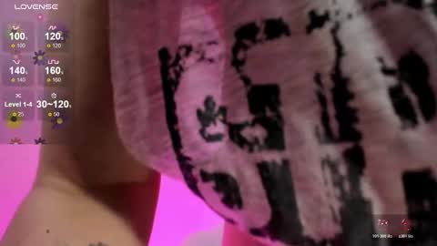 lylah online show from November 23, 10:08 pm