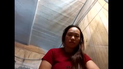 lyn_eva online show from June 4, 11:00 pm