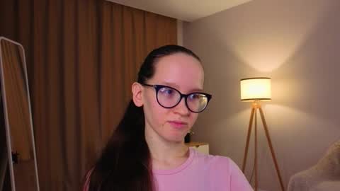 Sara online show from January 15, 4:49 pm