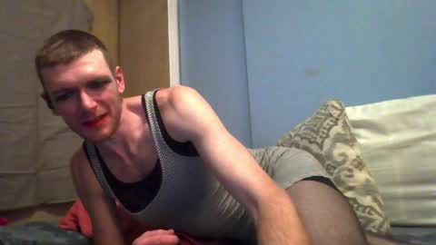 Snapshot of m19261 chatting on December 18, 5:48 am Even online show from December 18, 5:48 am