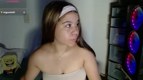 mila online show from May 10, 10:05 pm