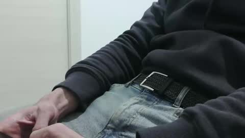 m4dh4tter24 online show from March 8, 2:10 pm