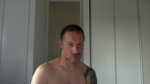 m4rduk online show from August 1, 6:04 am
