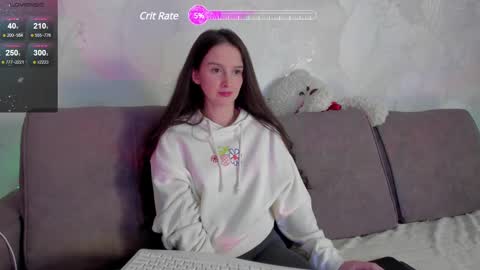 Snapshot of m_o_o_n_l_i_g_h_t chatting on February 17, 11:13 am moon light online show from February 17, 11:13 am