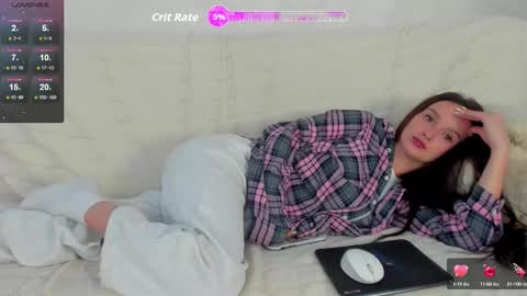 Snapshot of m_o_o_n_l_i_g_h_t chatting on October 10, 11:27 am moon light online show from October 10, 11:27 am