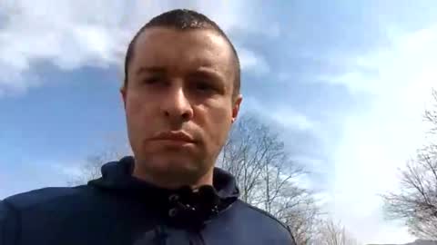 ma747047 online show from April 12, 12:42 pm