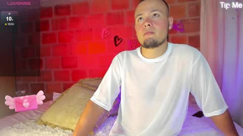   online show from February 16, 12:43 pm