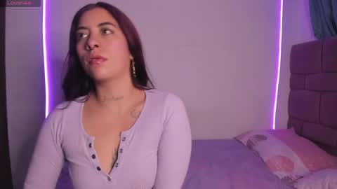 Sara online show from May 11, 6:53 am