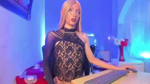 mabbelnova online show from July 12, 10:35 pm