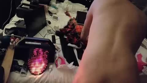 mac1119 online show from February 11, 7:56 am