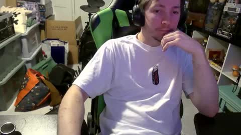 macgargan69 online show from March 6, 7:24 pm