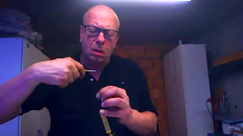 Andy online show from April 7, 6:54 pm