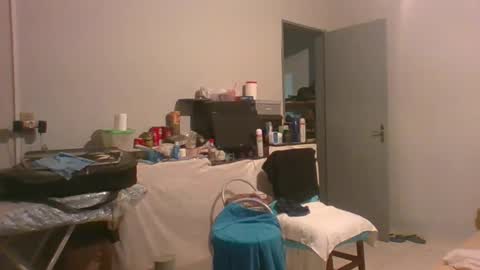 MACHOLIVRE online show from December 20, 6:31 am