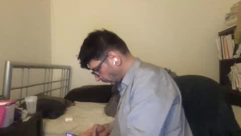 mackly46london online show from September 16, 12:45 am