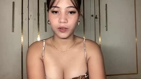 Maceey online show from March 22, 12:09 pm