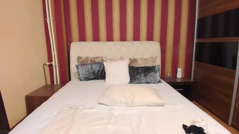 Snapshot of madamecrowford chatting on September 20, 10:40 am Nora online show from September 20, 10:40 am